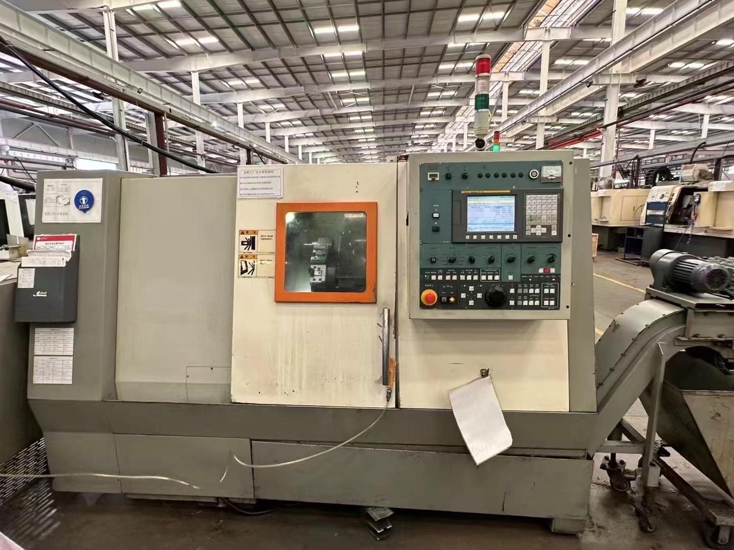 CNC tilting machine