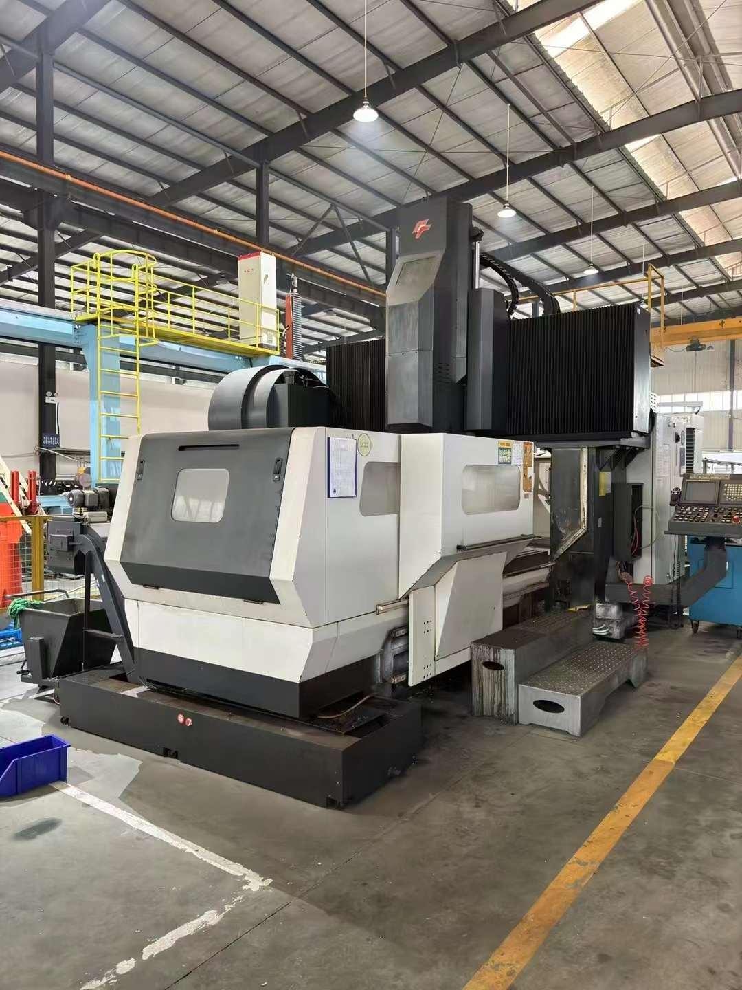 Gantry machining center