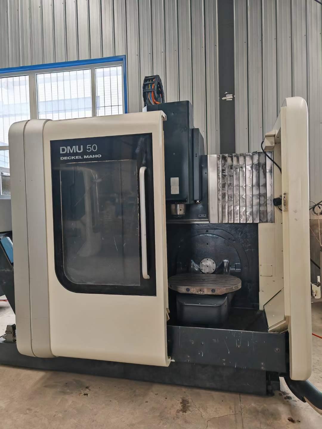 5 axes machining center