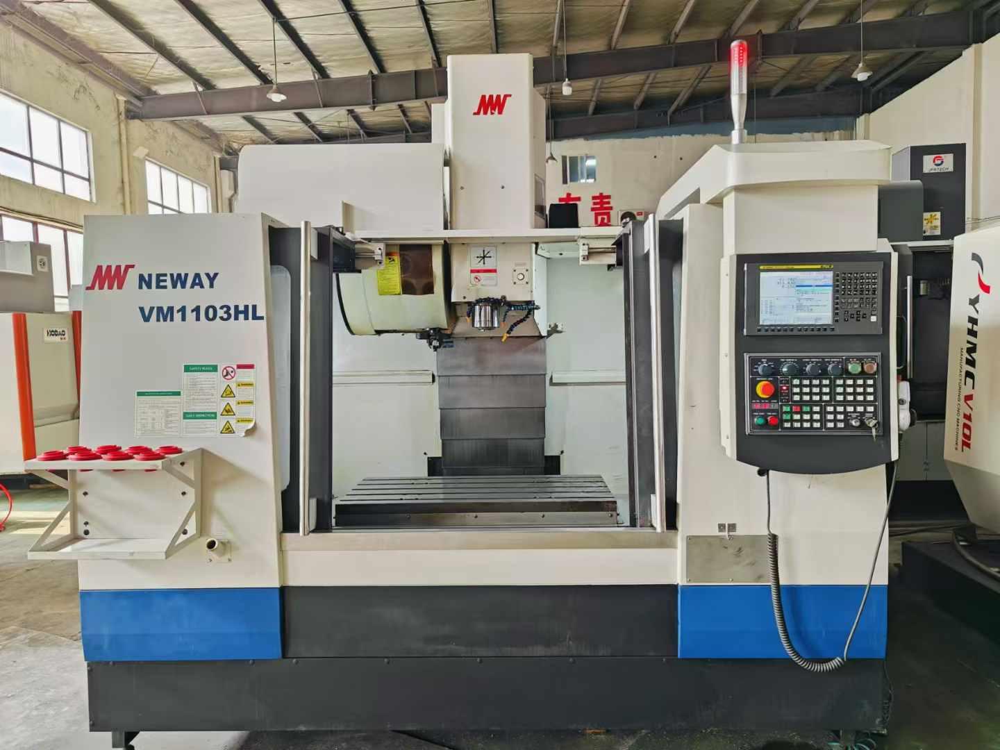 Vertical machining center