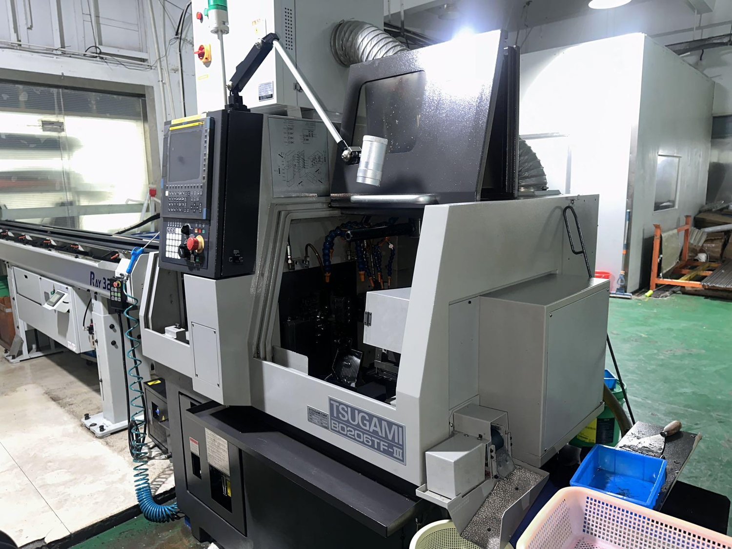 Automatic Lathe