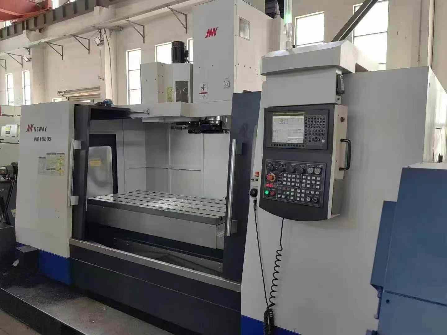 Vertical machining center