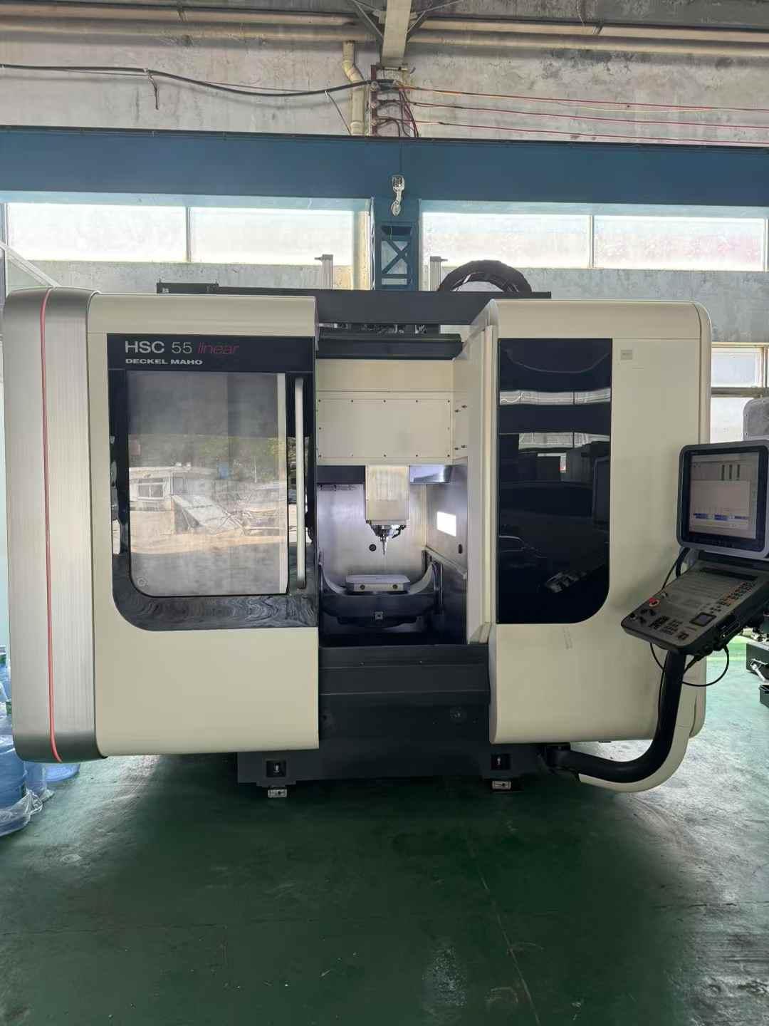 5 axes machining center