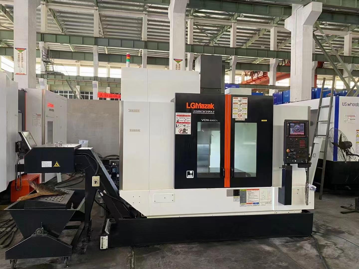 Vertical machining center