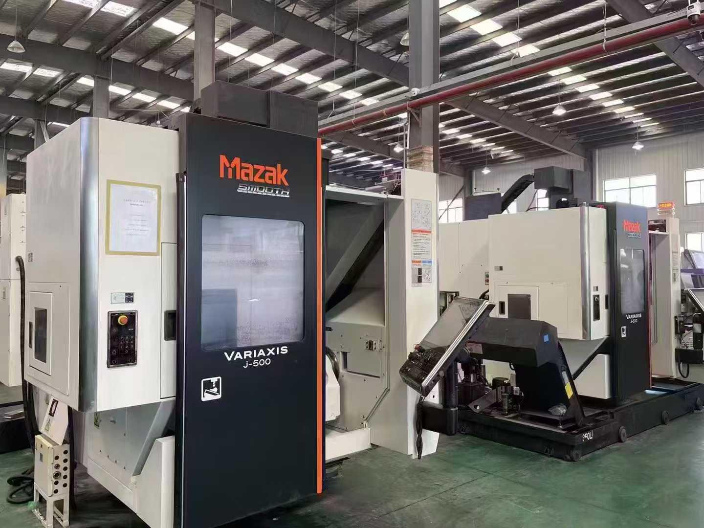5 axes machining center