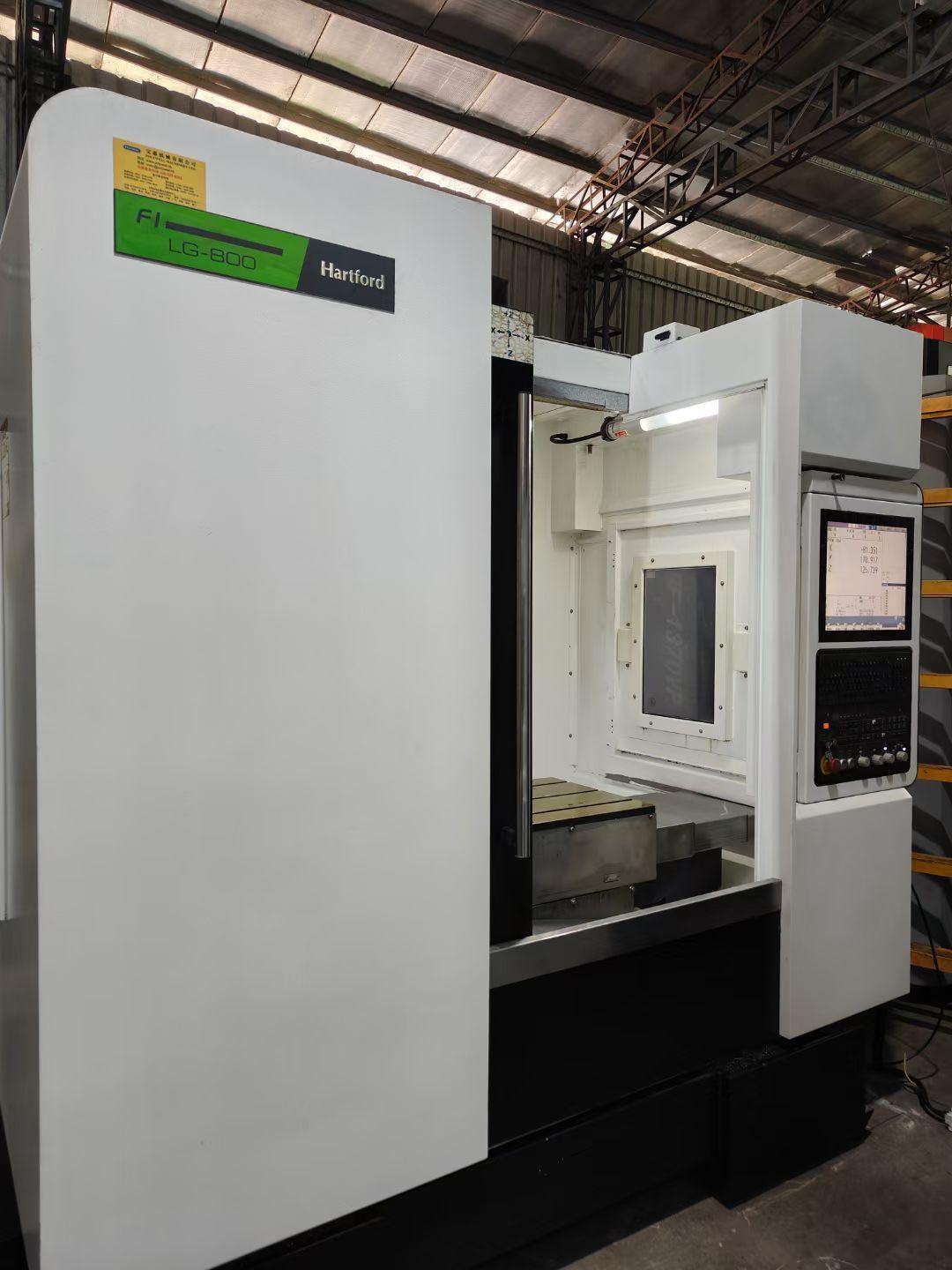 Vertical machining center