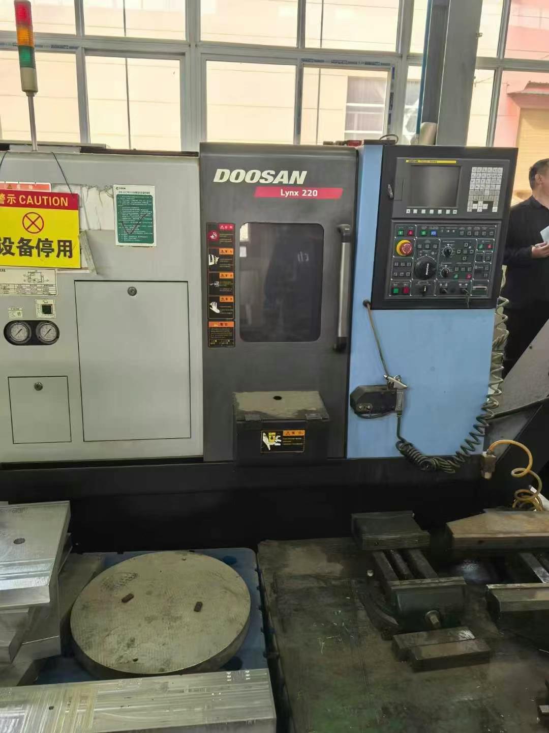 Turn-milling machining Center