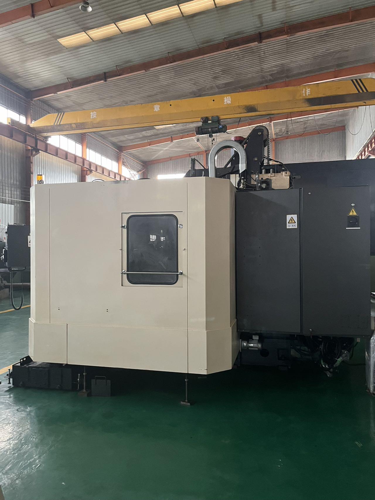 Vertical machining center