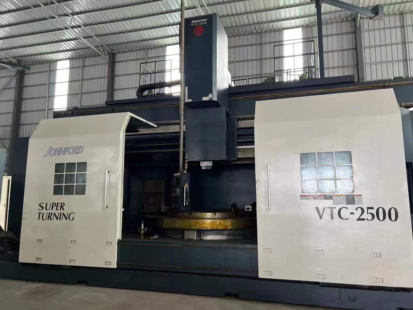 Turn-milling machining Center
