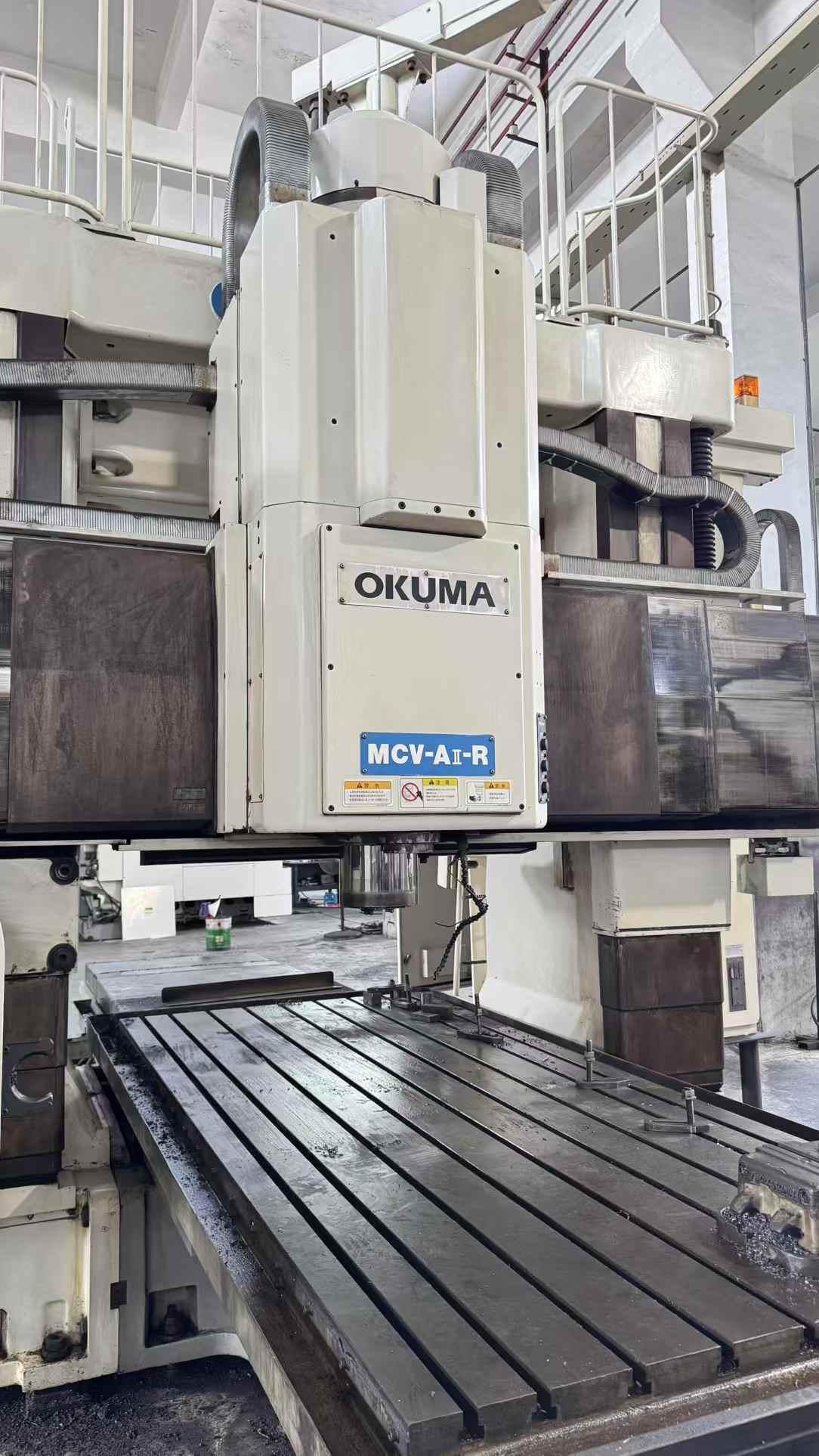 Gantry machining center