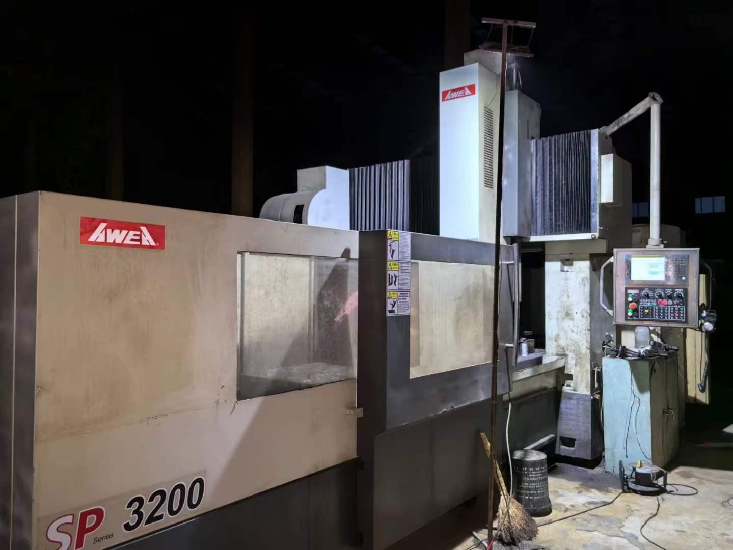 Gantry machining center