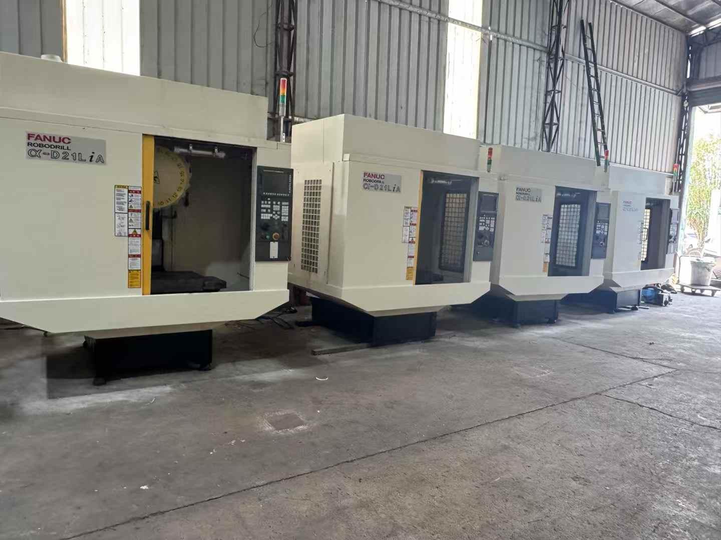 Drill-tapping machine