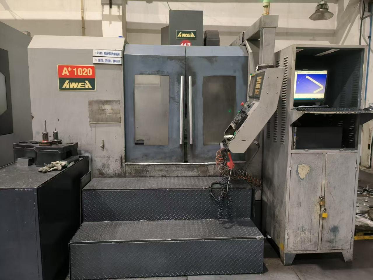 CNC milling machine