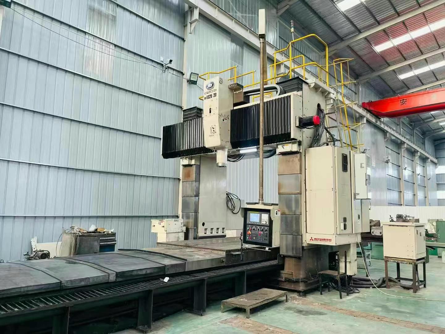 Gantry machining center