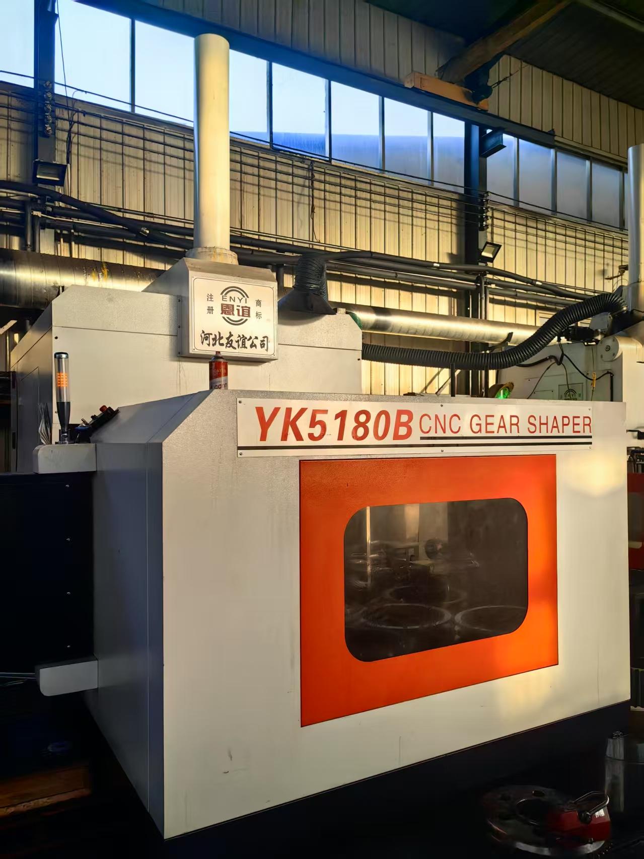 gear shaping machine