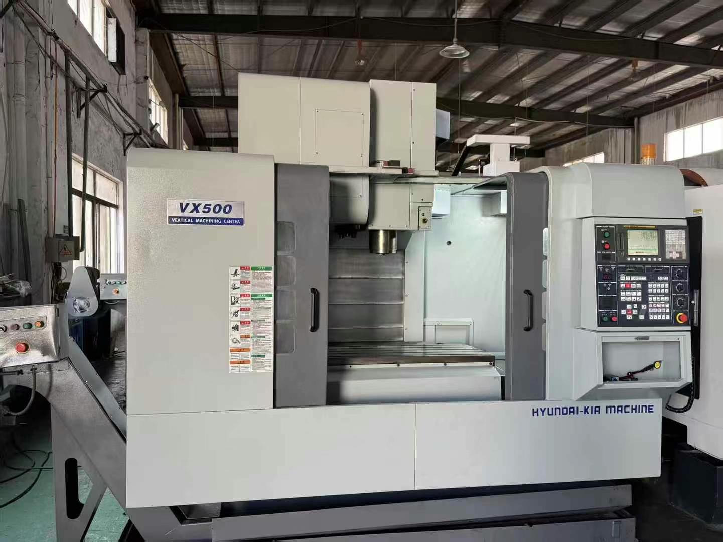 Vertical machining center