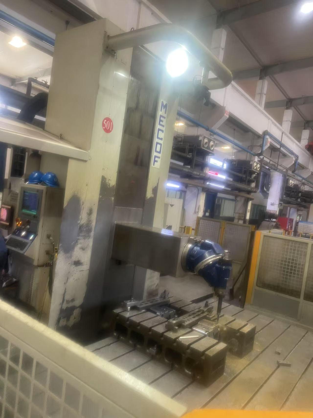 Gantry machining center