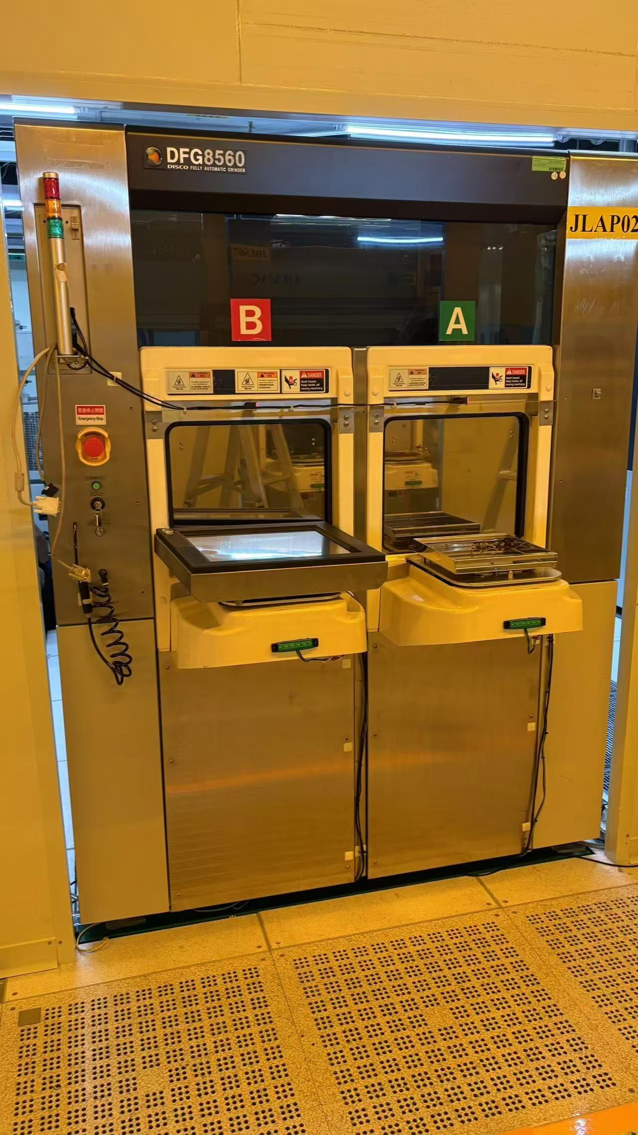 Fully automatic wafer grinding machine