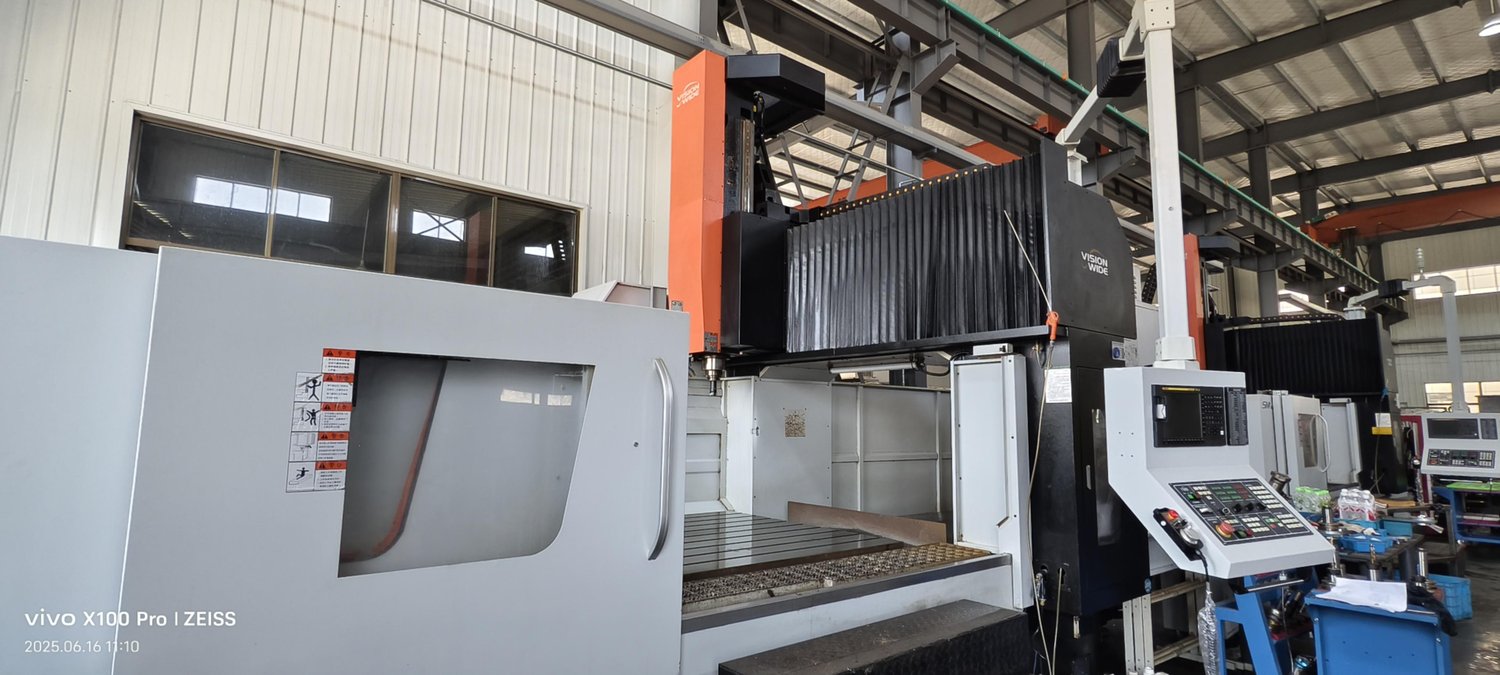 Gantry machining center