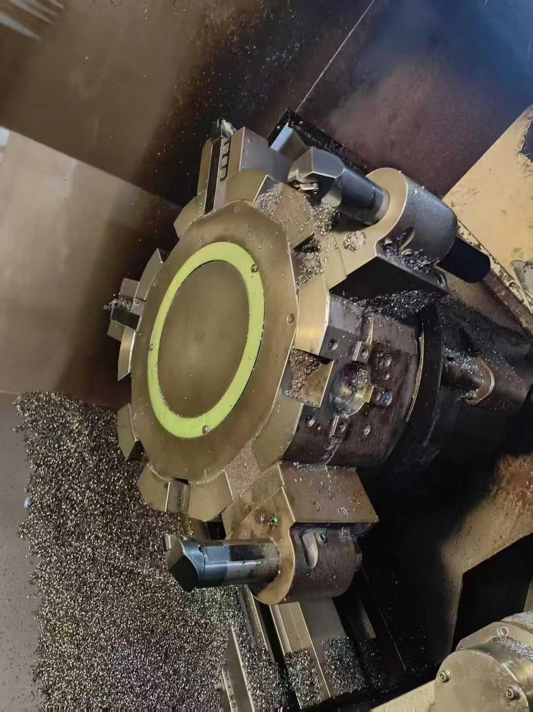 Horizontal lathe
