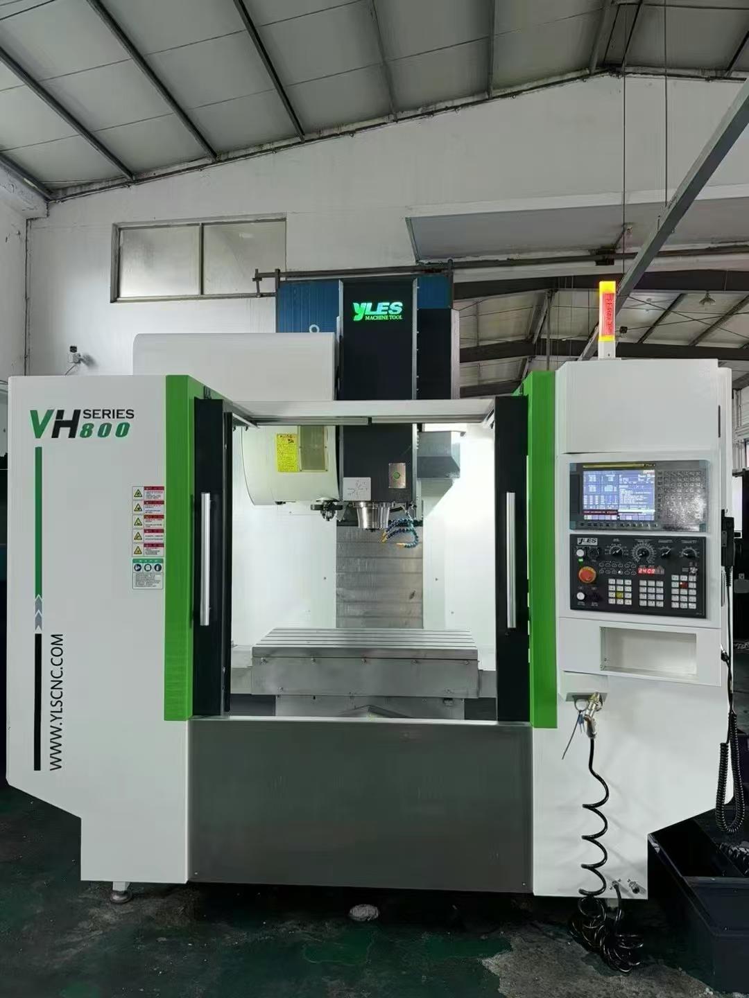 Vertical machining center