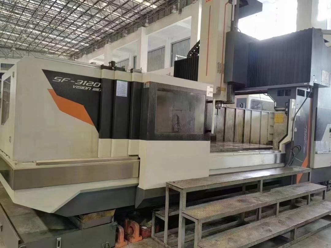 Gantry machining center