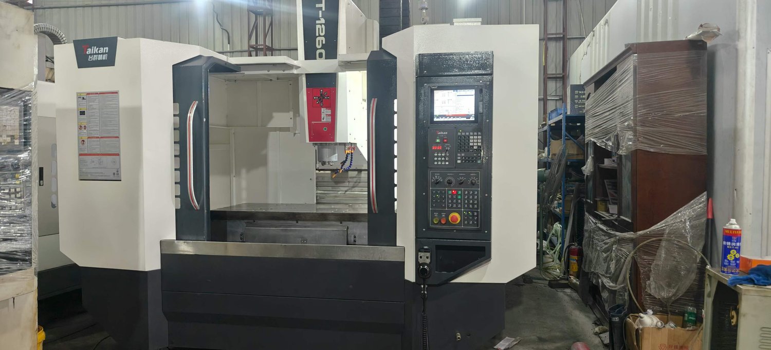 Vertical machining center