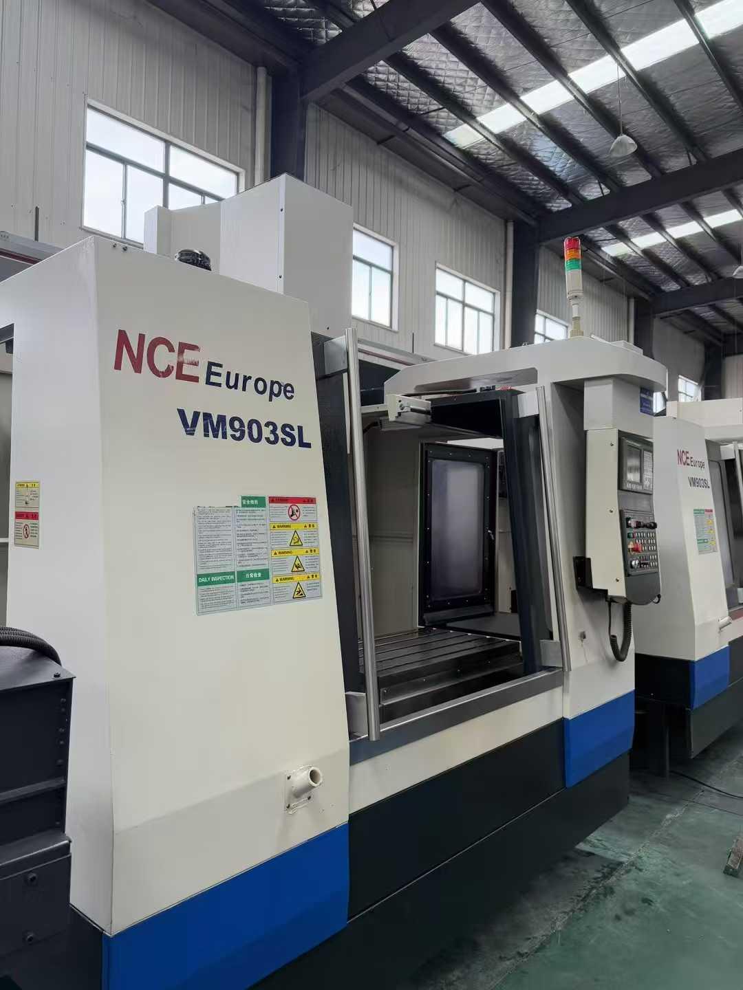 Vertical machining center