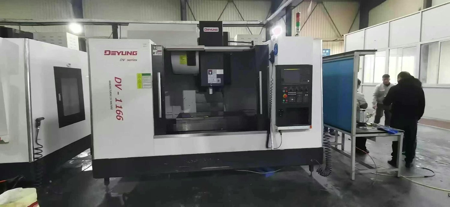 Vertical machining center
