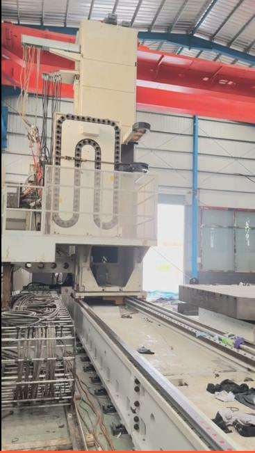 Boring and milling center