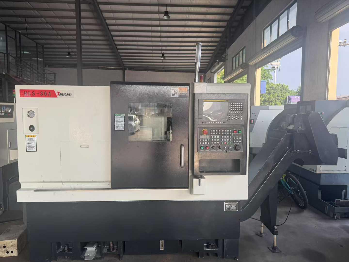 CNC horizontal lathe