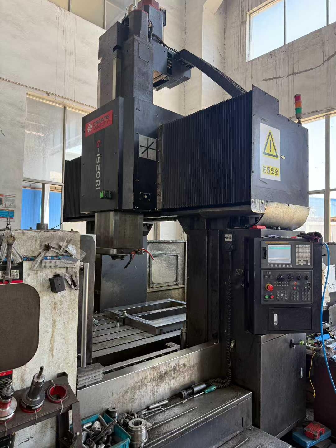 CNC gantry machining center