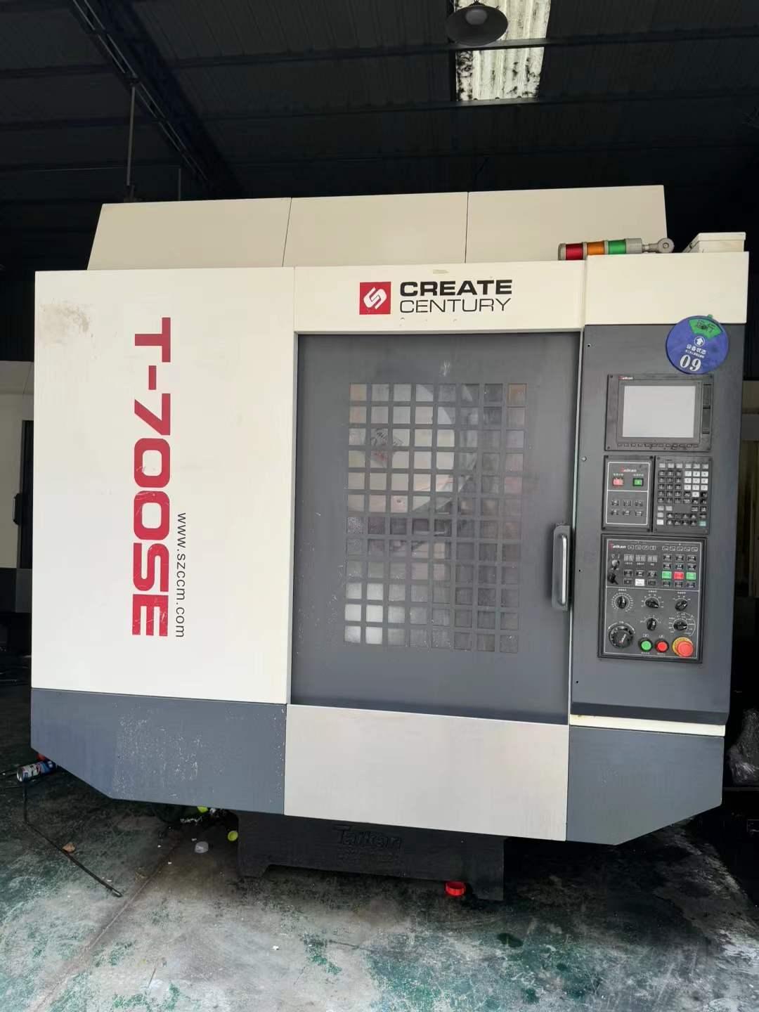 Drilling and tapping center