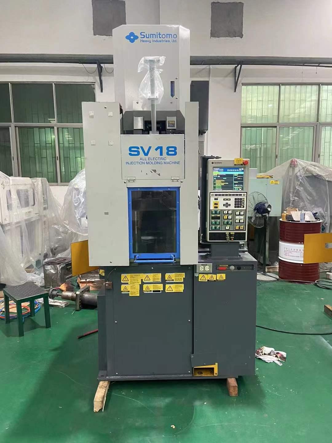 Plastic injection machine