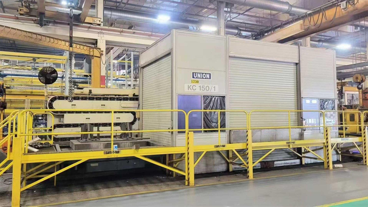 Boring and milling machine