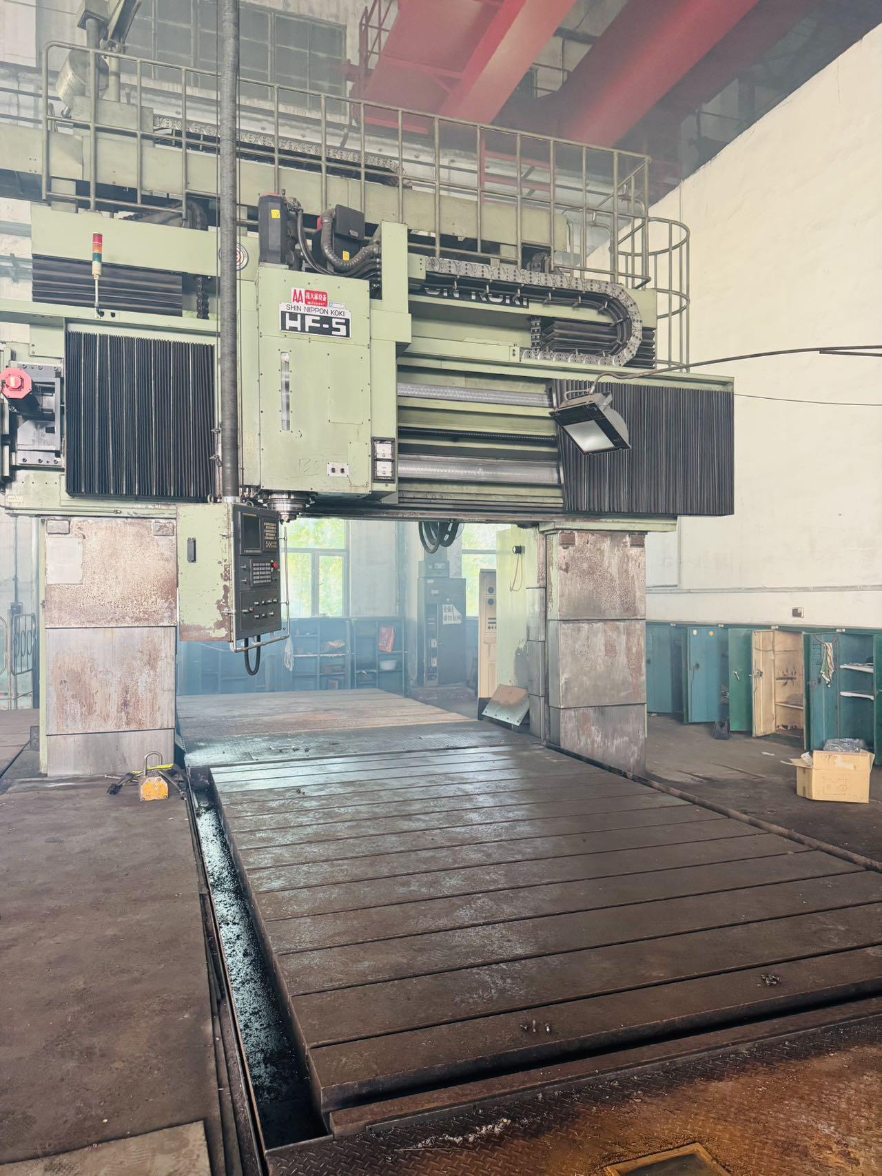 CNC gantry machining center