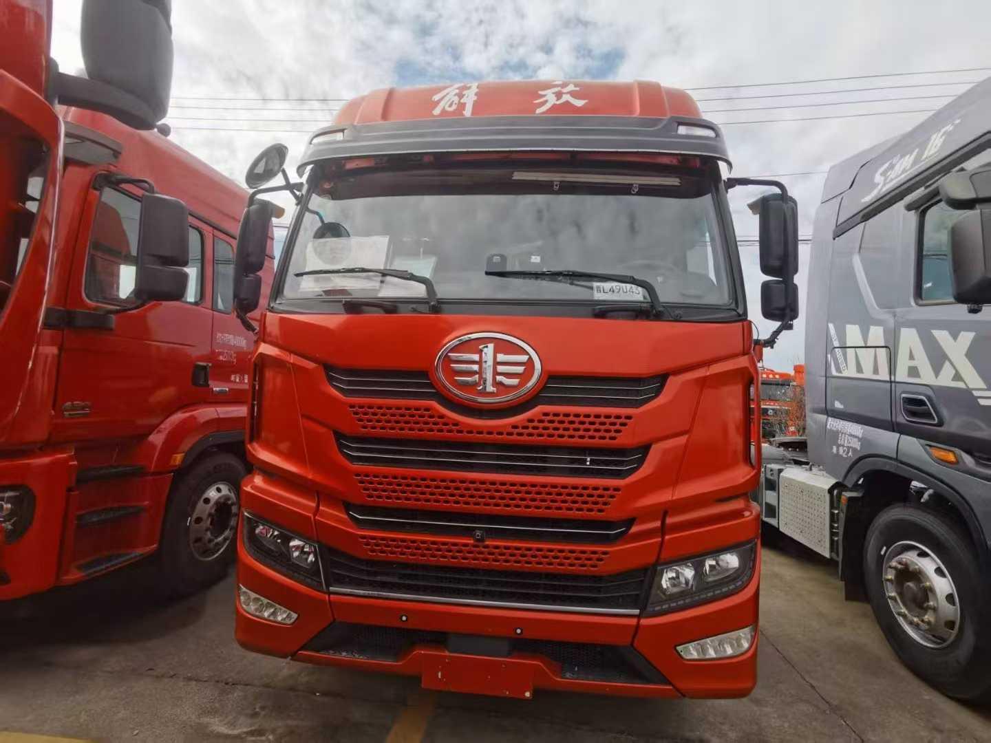 Conventional truck