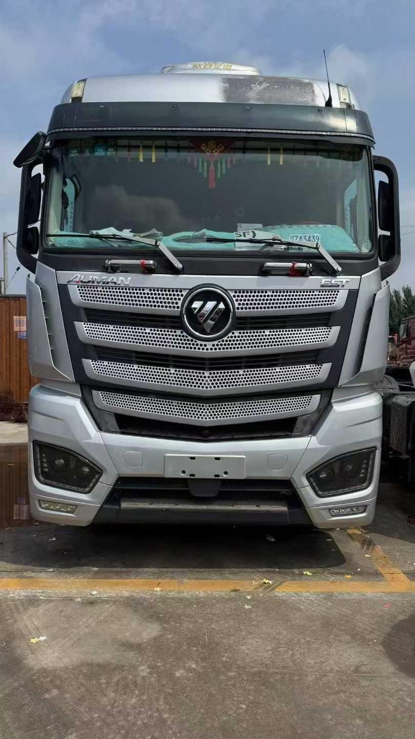 Conventional truck