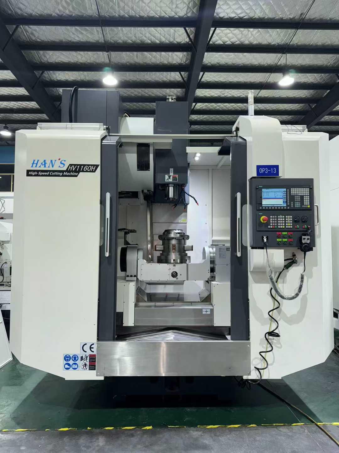 5 axes machining center