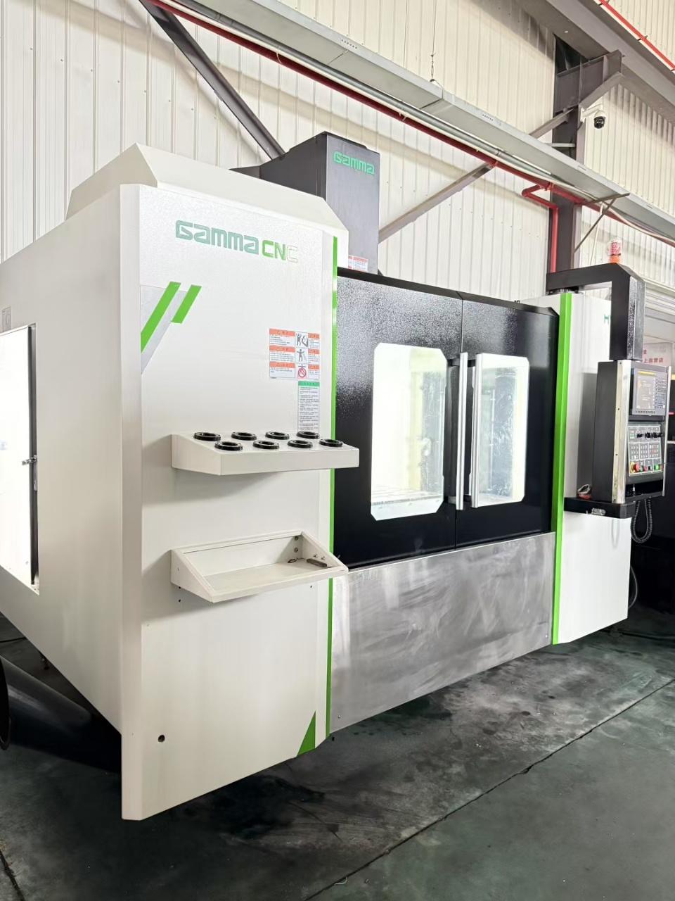 Vertical machining center