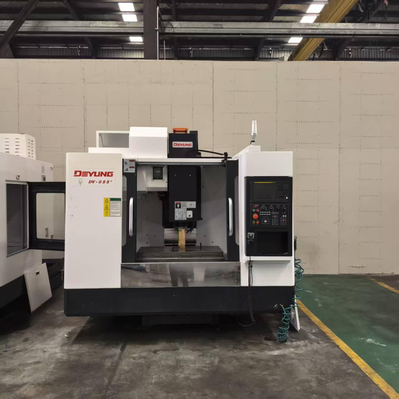 Vertical machining center