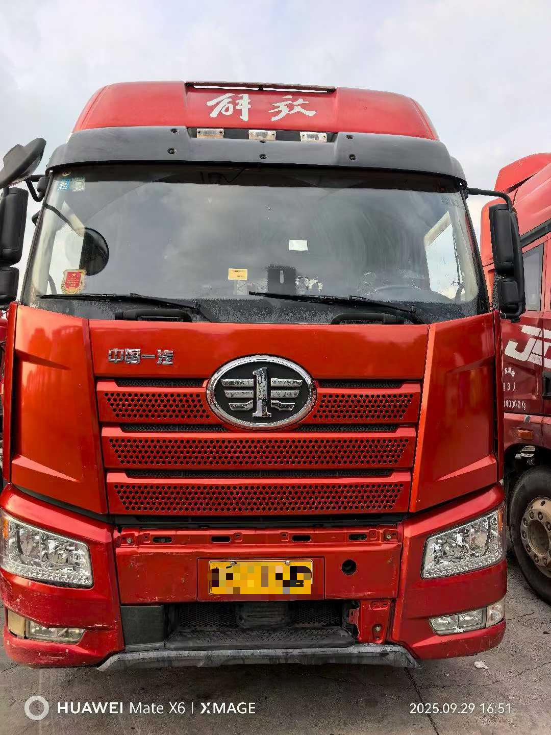 Conventional truck