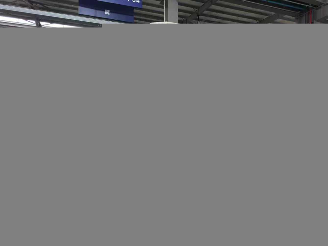 Gantry machining center