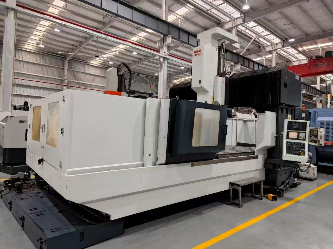 CNC gantry machining center