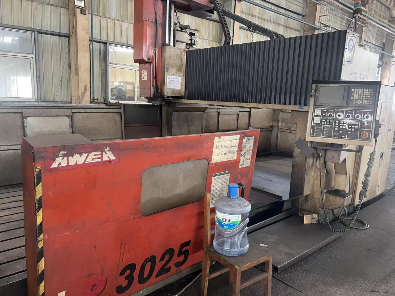 Gantry machining center