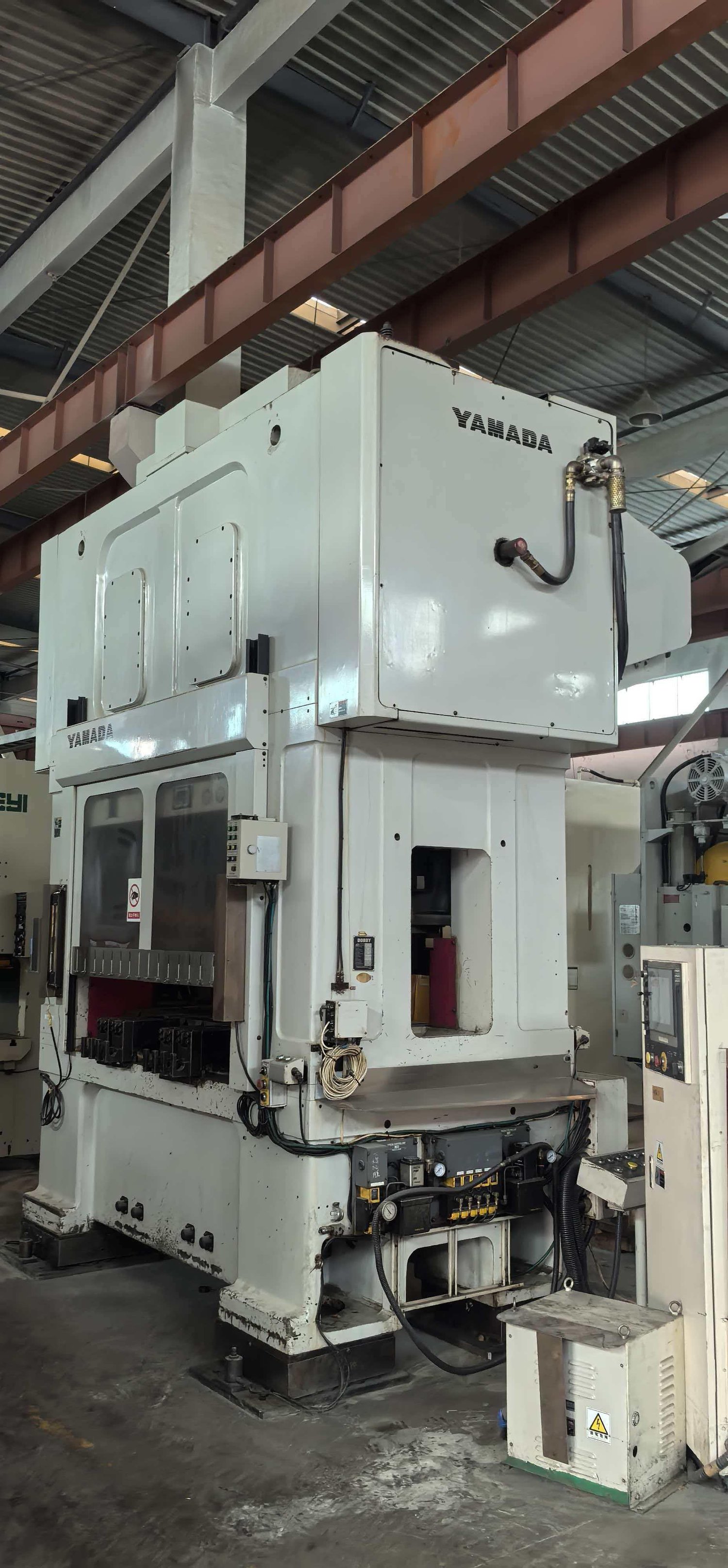 High-speed punch press