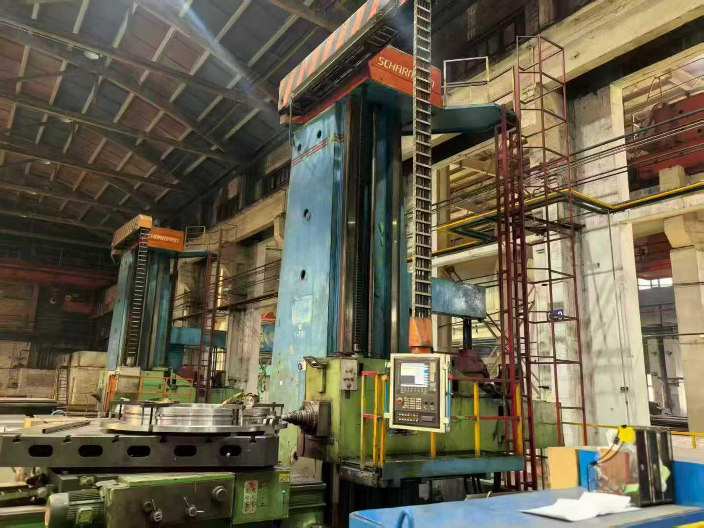 CNC floor boring and milling machine