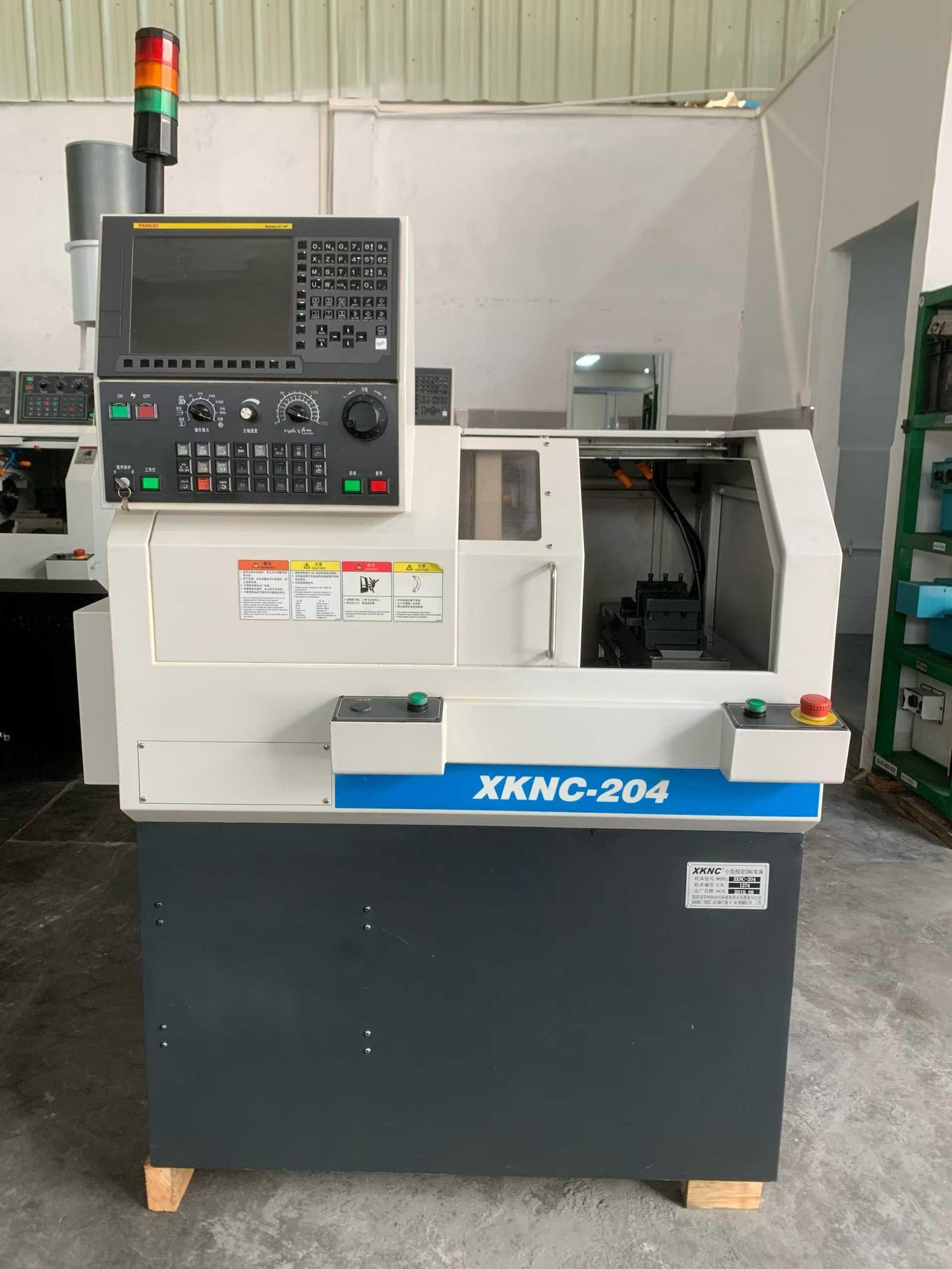 Tool arranging machine