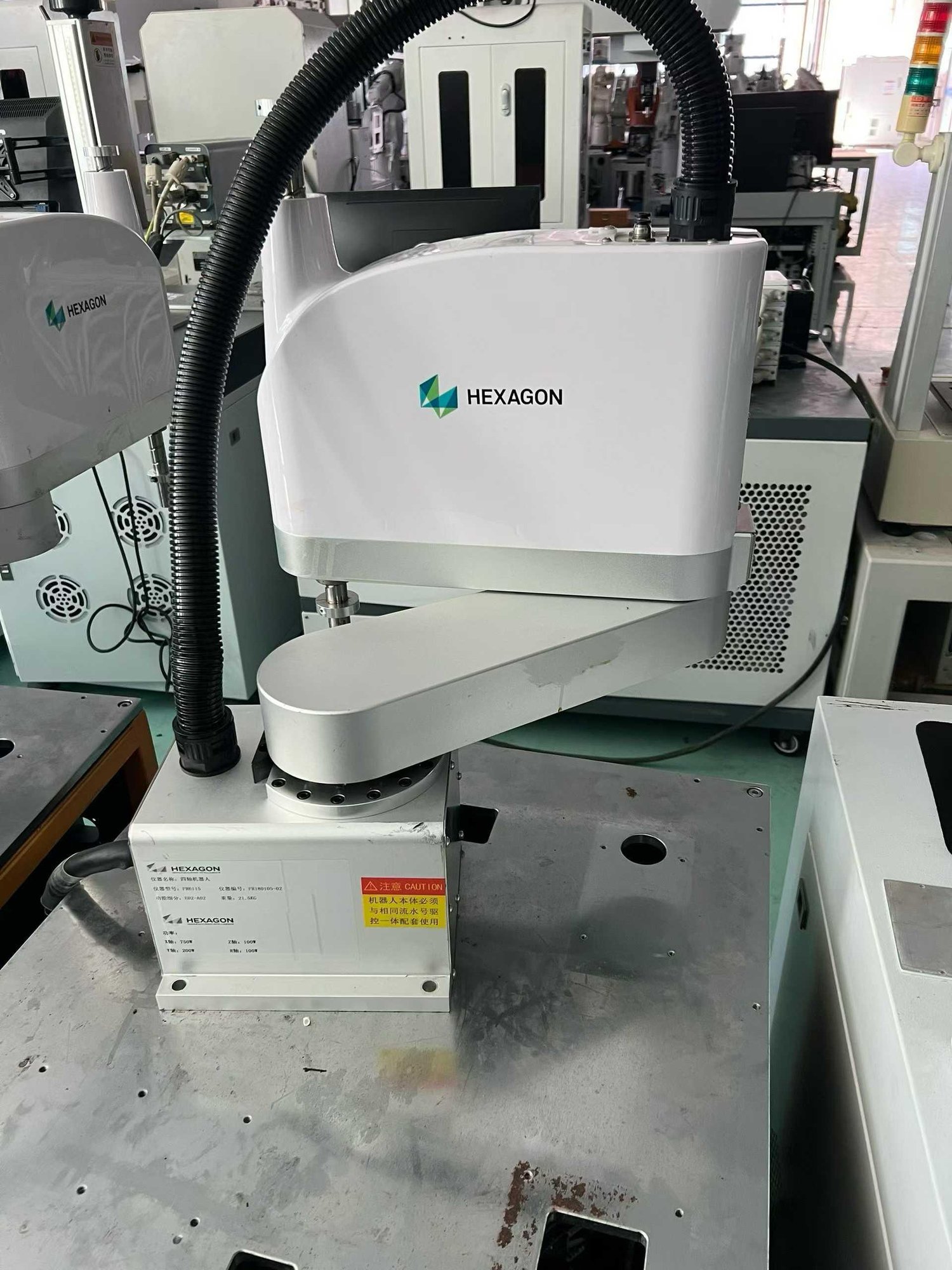 Four-axis manipulator