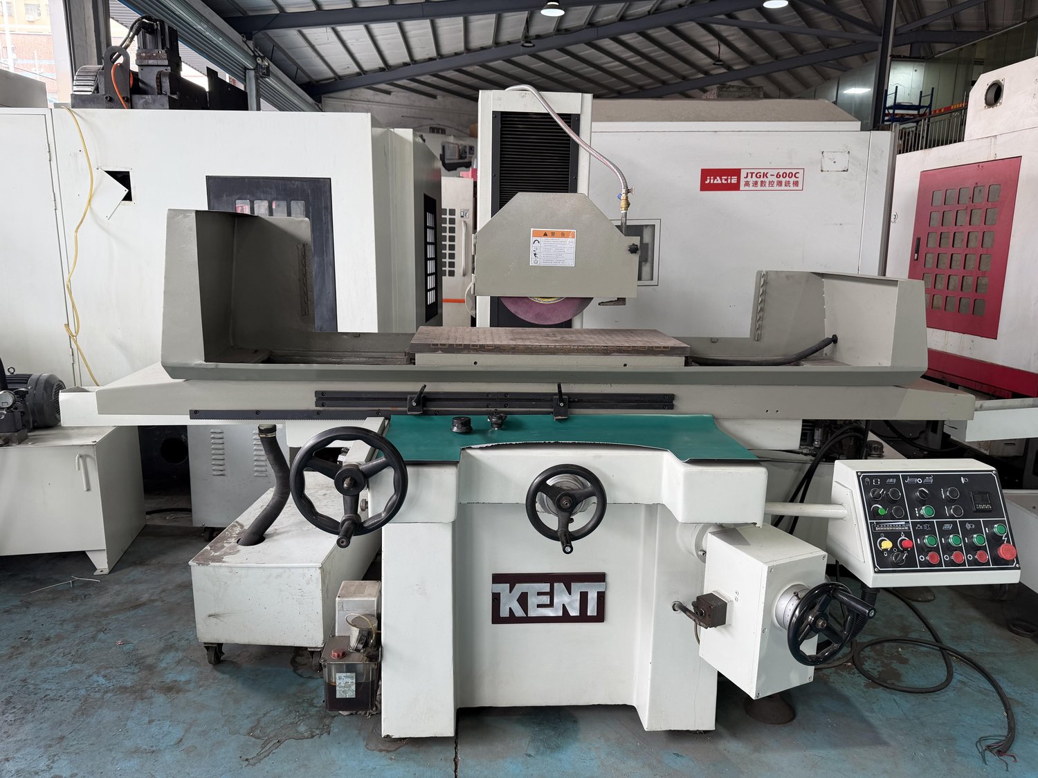 Surface grinder 